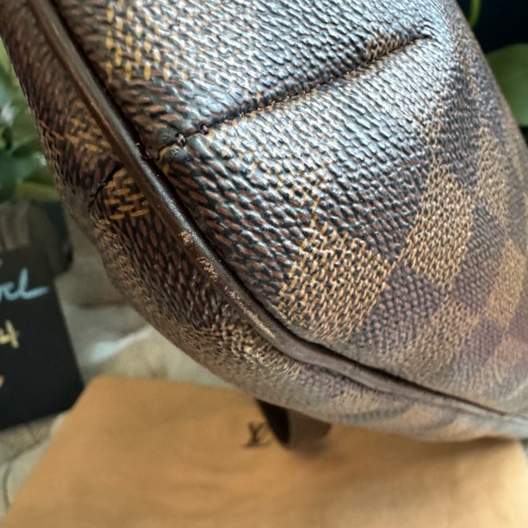 Louis Vuitton Bloomsbury GM*PRICE is FIRM* - Picture 14 of 16